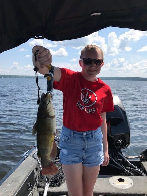 Family fishing @ Glen Echo Cottages